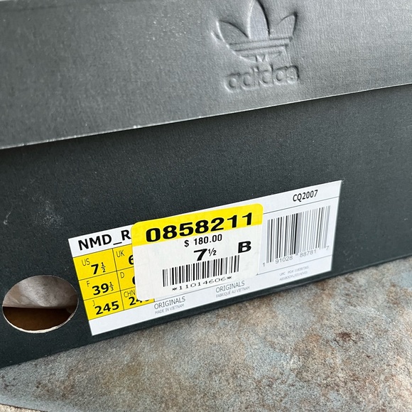 Adidas NMD R2 Ash Pink - Picture 9 of 9